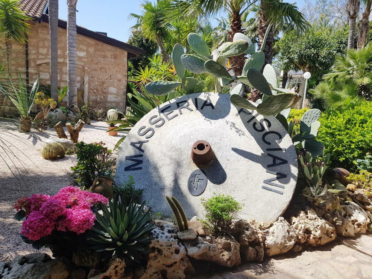 Masseria Pisciani Torchiarolo Kültér fotó